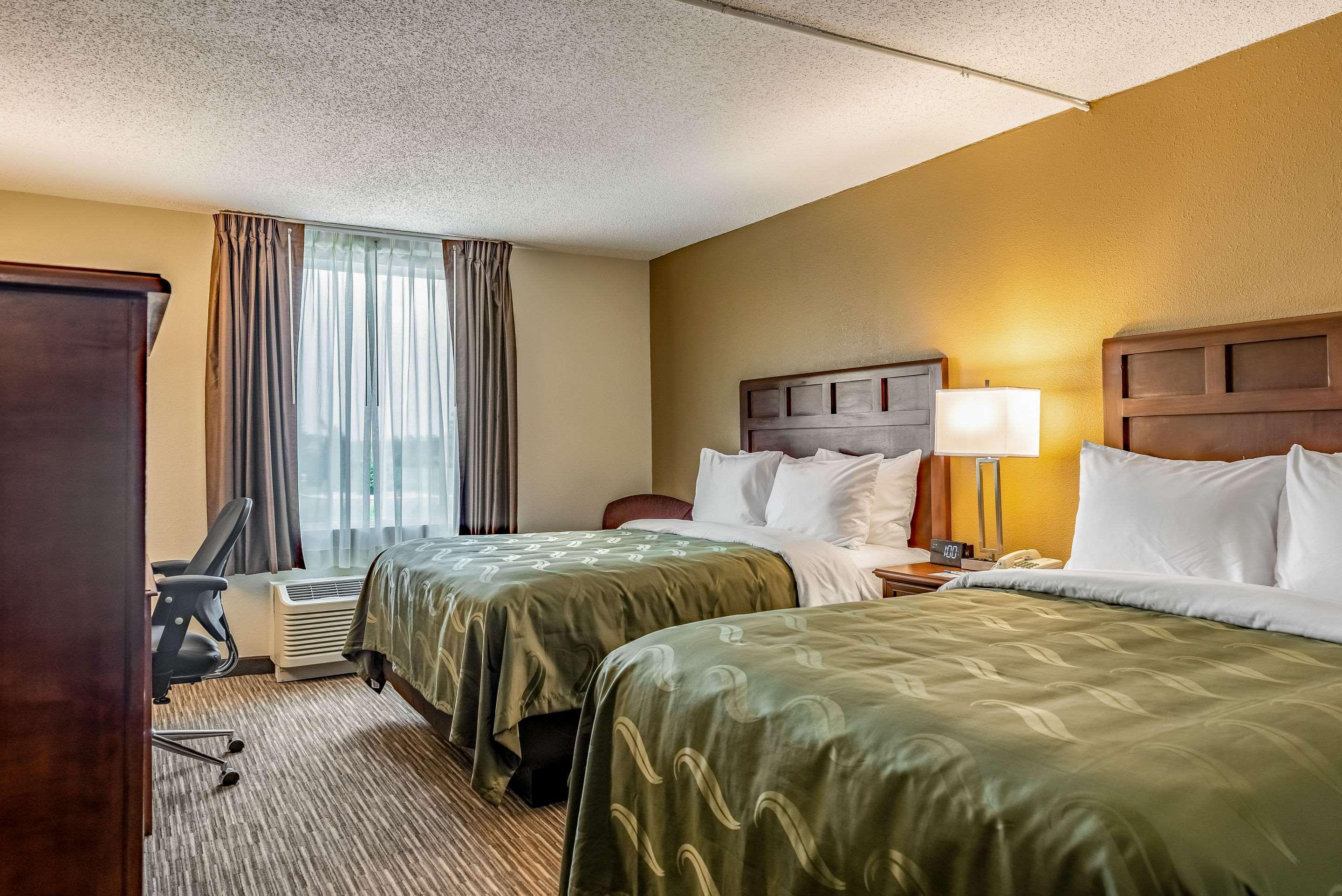 Quality Inn Bucyrus North Esterno foto