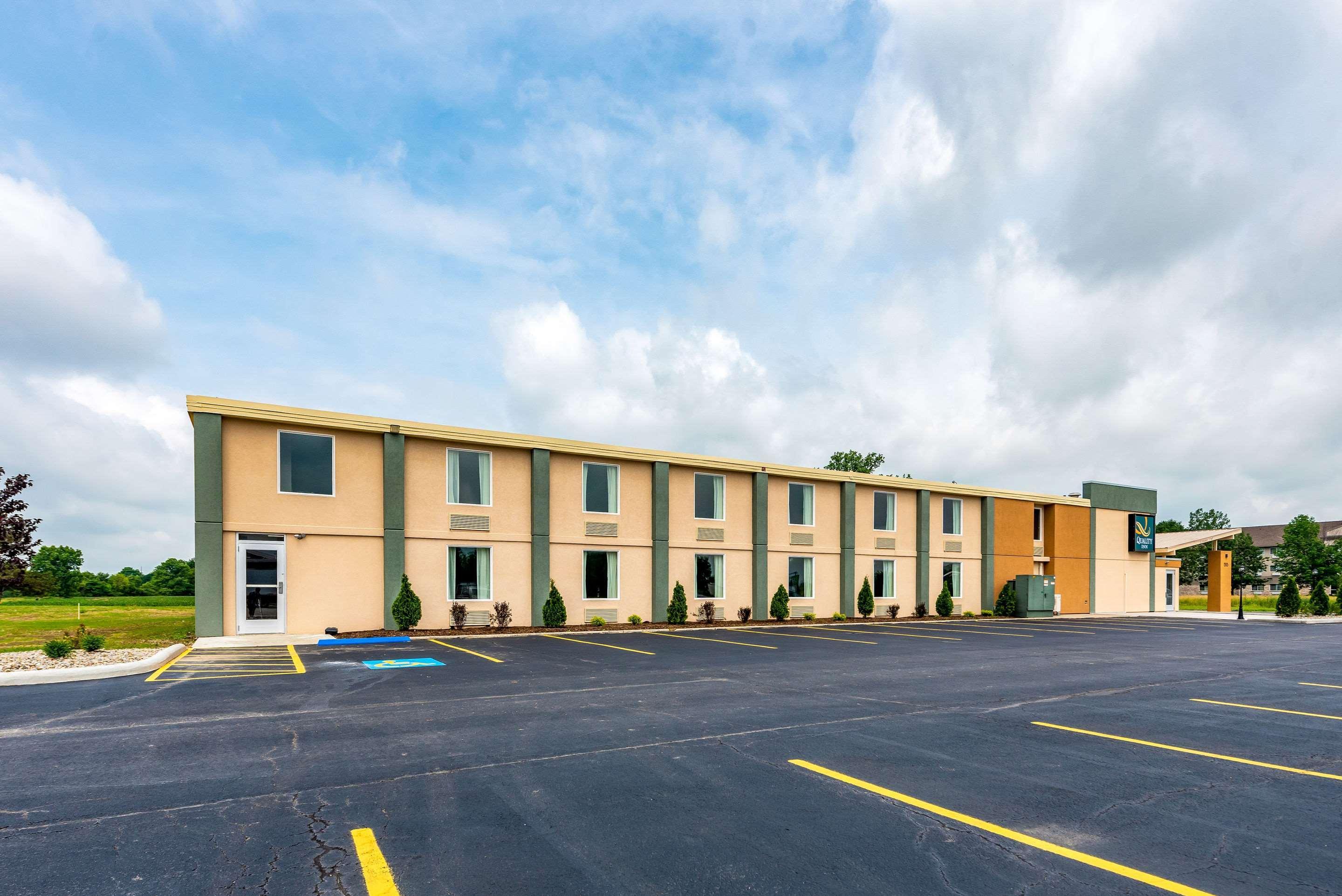 Quality Inn Bucyrus North Esterno foto